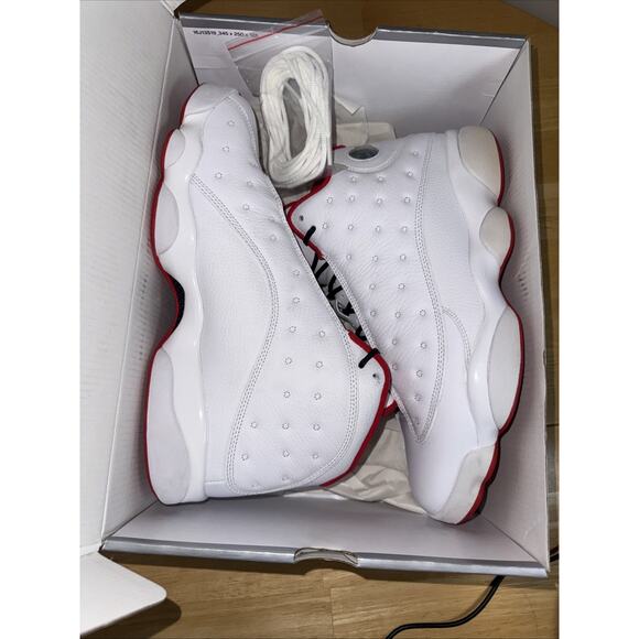 Size 11 HISTORY OF FLIGHT VNDS OG ALL JORDAN 13 With OG Box & Extra Laces 2017 main image 11